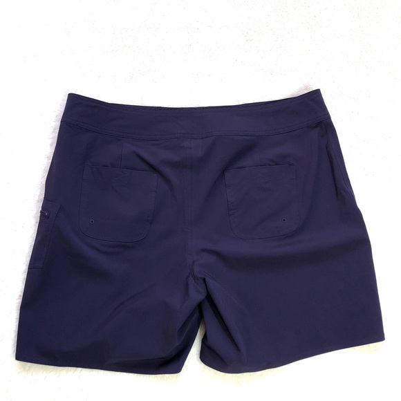 L.L. Bean Plus Size Sun Blocking Swimwear - Picture 4 of 7